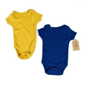 NEW Chick Pea 0/3M  Boys 2 Piece Onesie Set